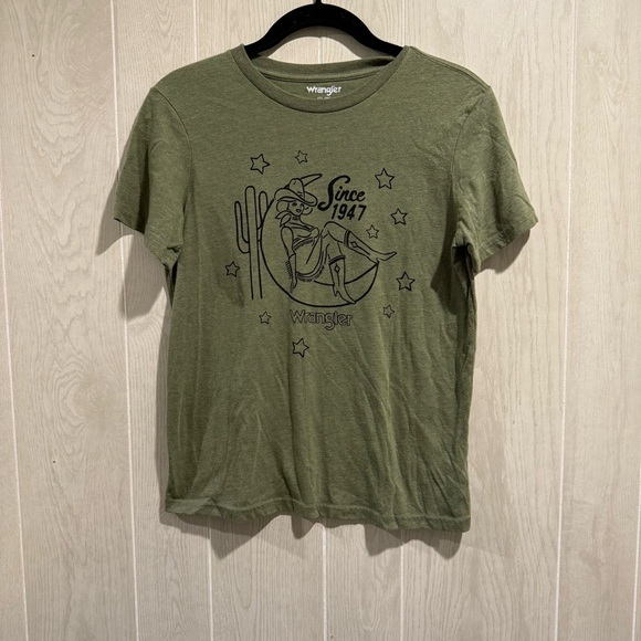Wrangler Desert, Western Themed Graphic Tshirt - Picture 1 of 5